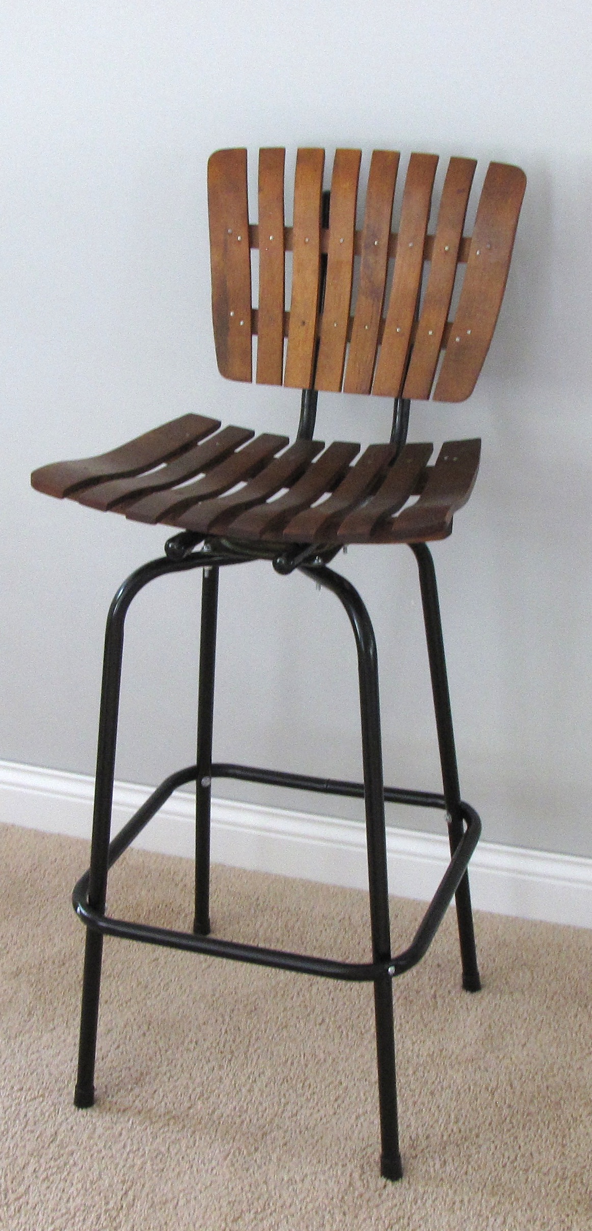 Umanoff stool